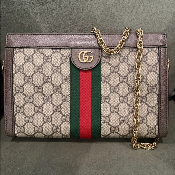 Gucci Handbags - Gucci GG Supreme Ophidia Medium Chain Shoulder Bag